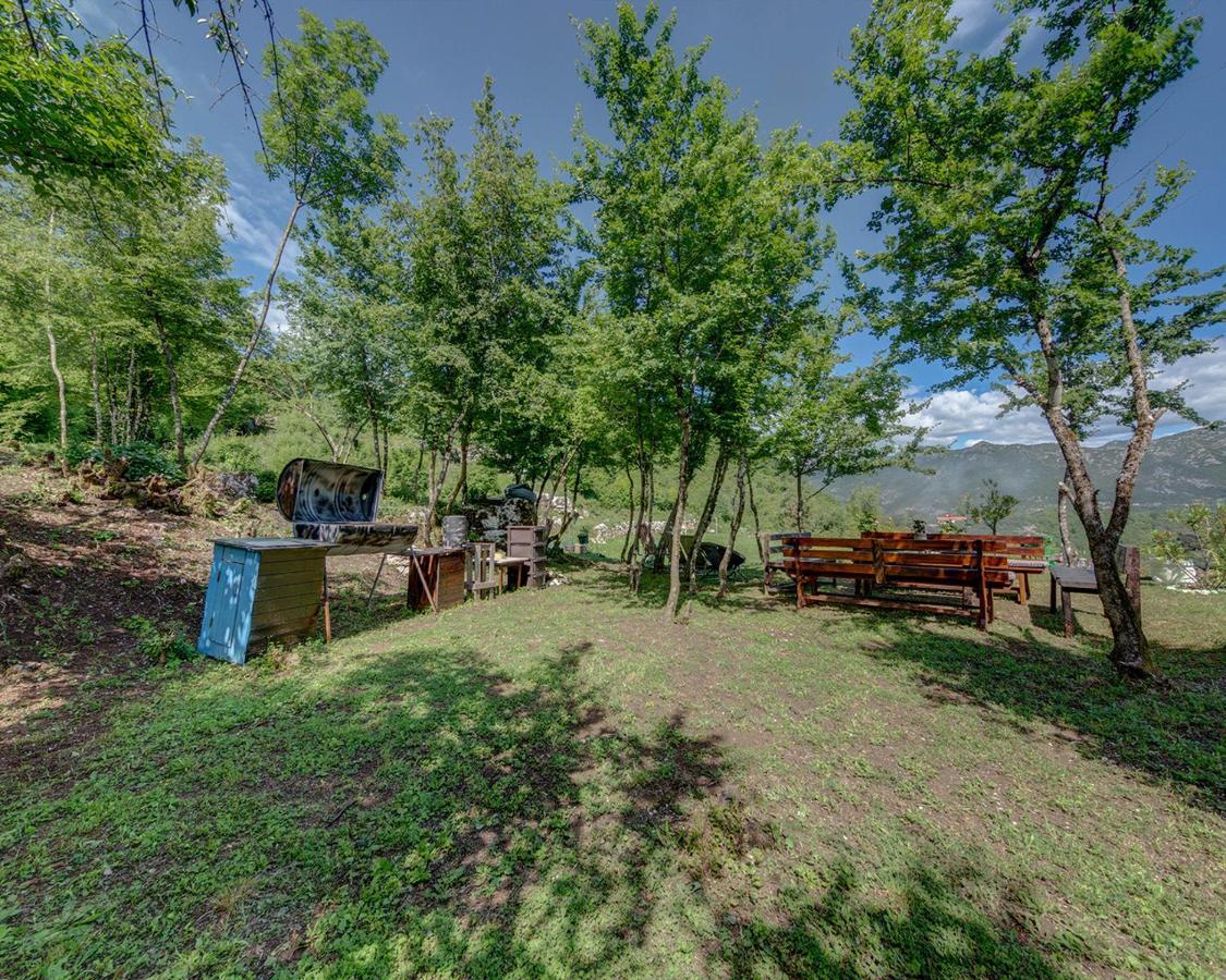 Holiday Home Pavle Rijeka Crnojevića Eksteriør bilde