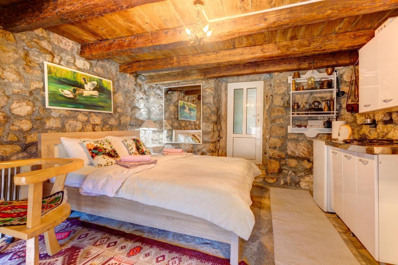 Holiday Home Pavle Rijeka Crnojevića Eksteriør bilde