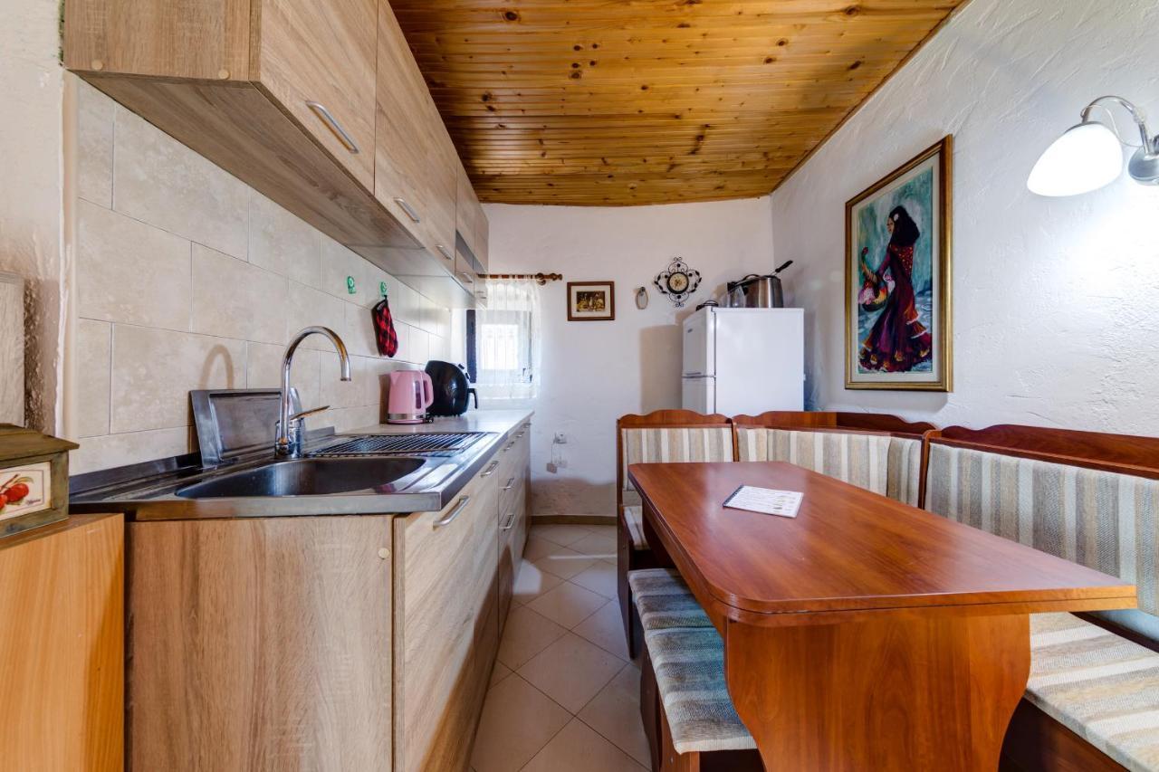 Holiday Home Pavle Rijeka Crnojevića Eksteriør bilde